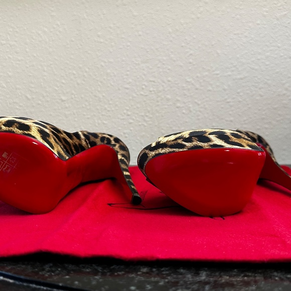 Christian Louboutin Lady Peep Toe Heels - Picture 4 of 7